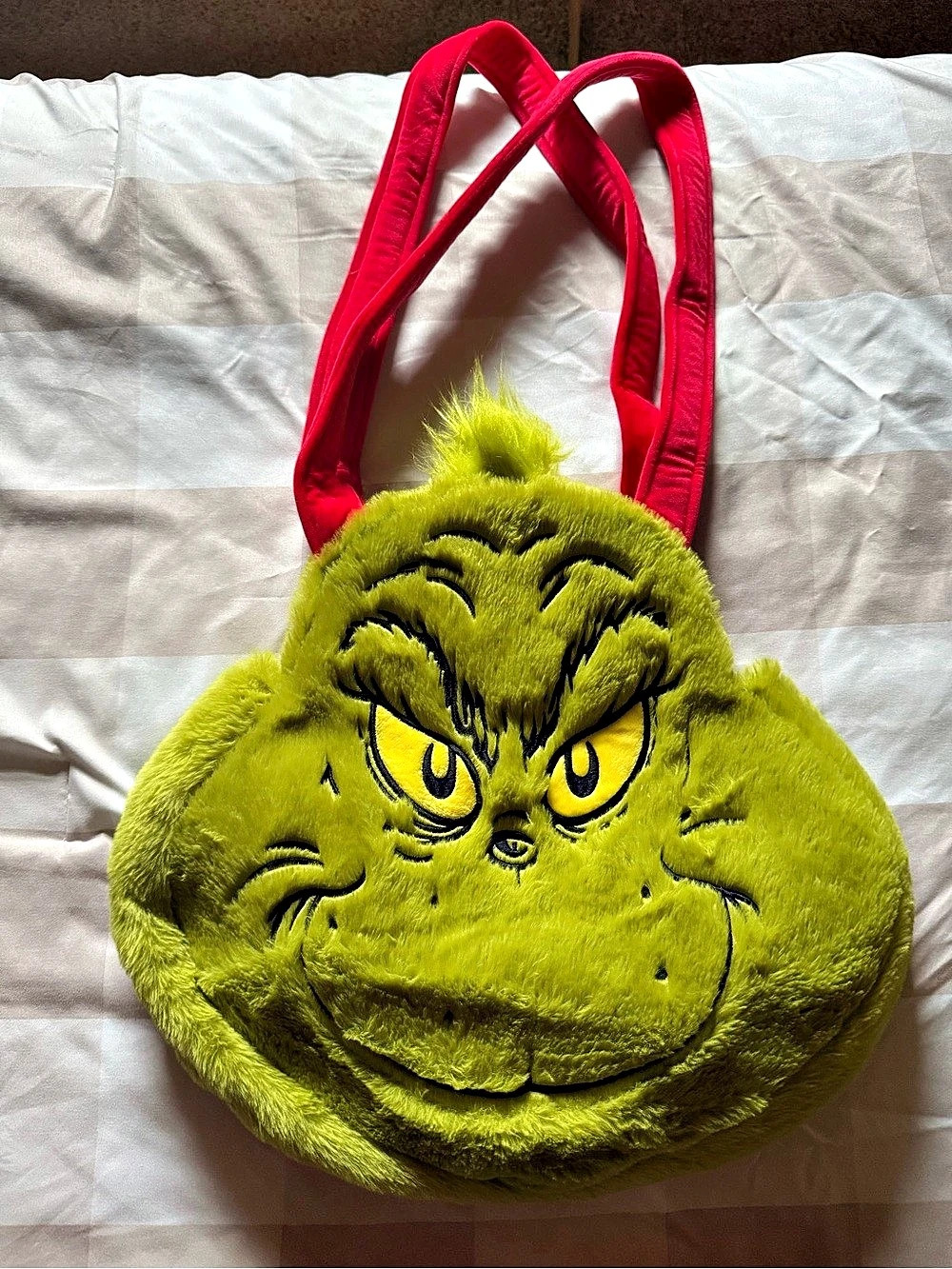 Bioworld Dr. Seuss The Grinch Plush Tote Bag Green & Red